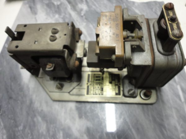 9050-B0-9D: TIMER, SQUARE D